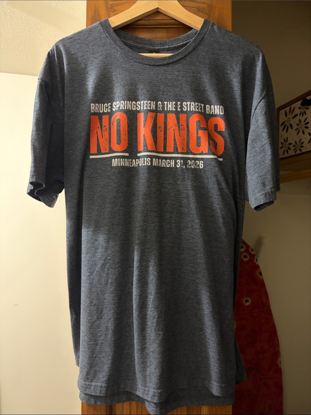 Bruce Springsteen No Kings Graphic Tee - Blue